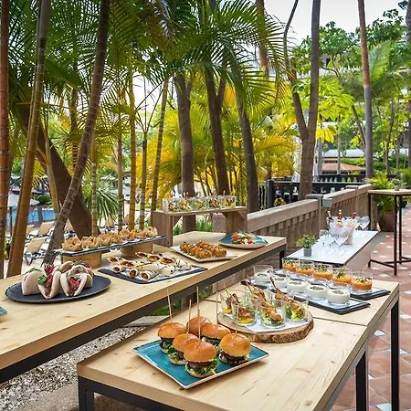 Barcelo Hotel