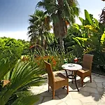 Barcelo