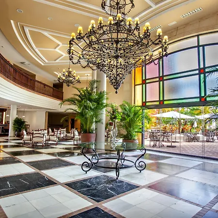 Barcelo 4*