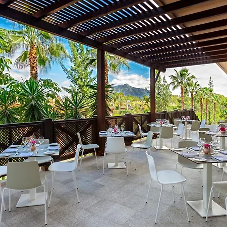 Barcelo Hotel 4*